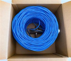 Cáp mạng cat5e xanh